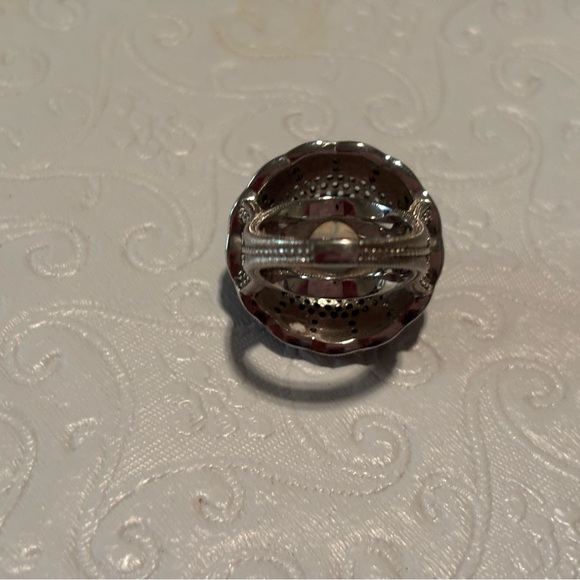 Judith Ripka Elegant Blue and Silver Women's Ring - Picture 5 of 9